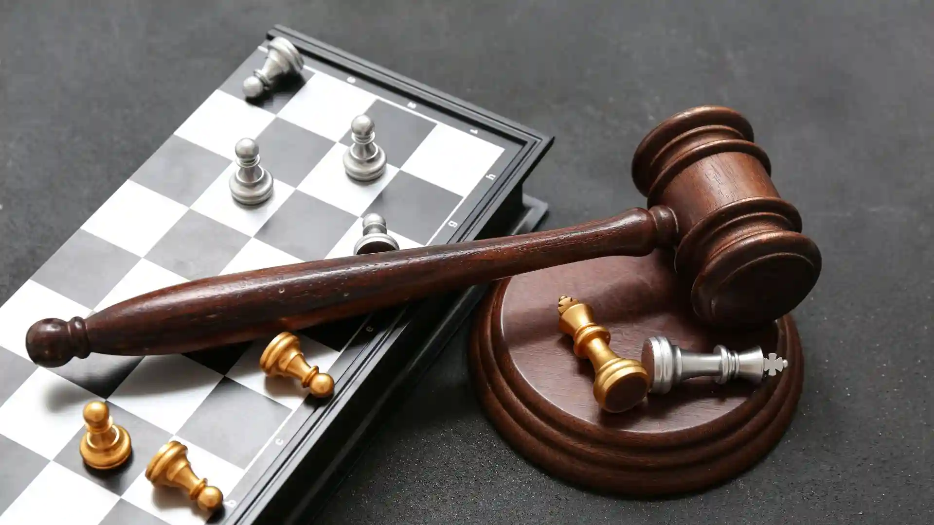 Litigio penal estratégico
